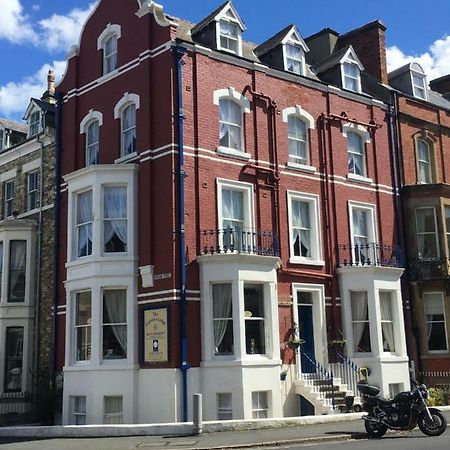 The Captain'S Lodge Accommodation Whitby Exterior foto