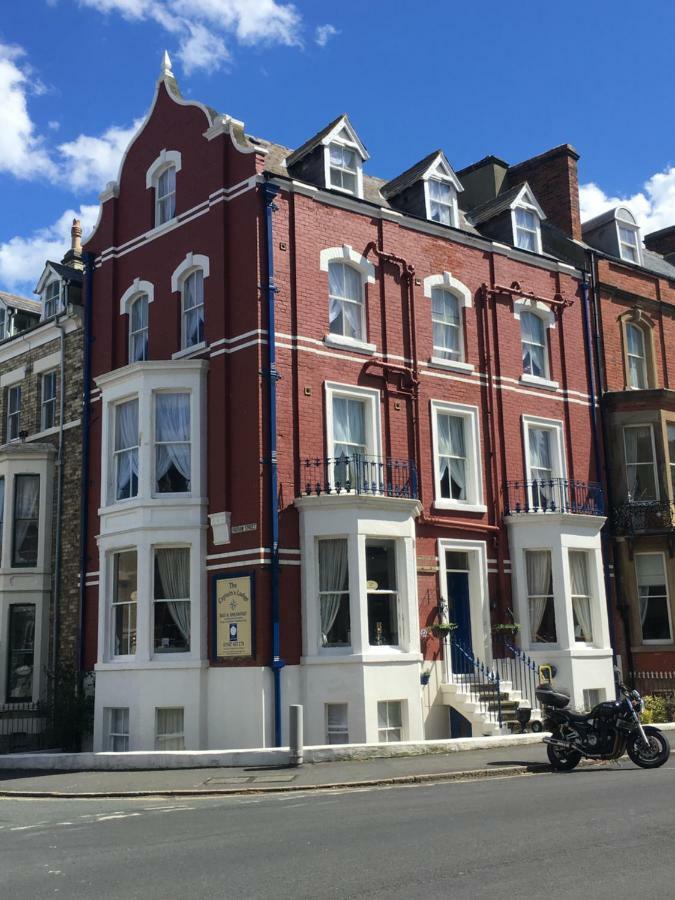 The Captain'S Lodge Accommodation Whitby Exterior foto